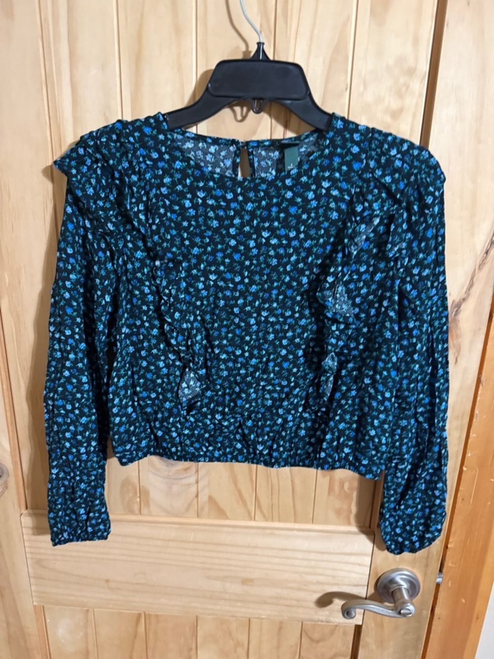 wild fable Black and Teal Floral Ruffle Blouse